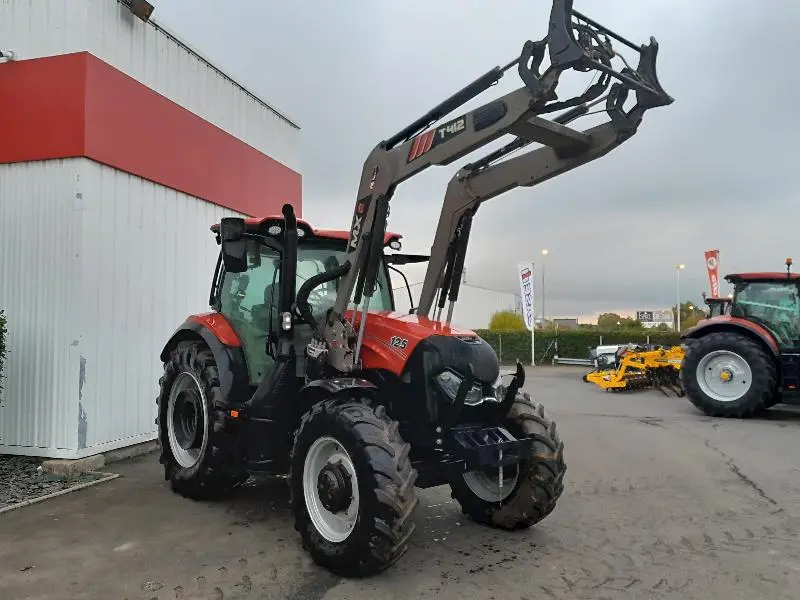 53753