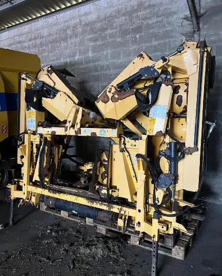 61852